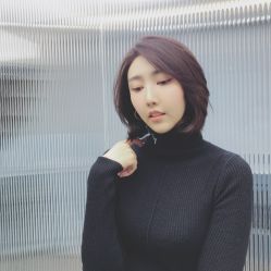 -变画·发型STUDIO