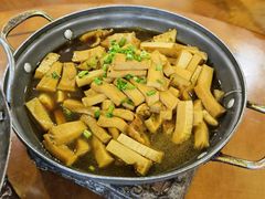 -老唐三下锅 ·张家界地标美食(溪布街店)