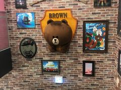 -LINE FRIENDS Garosu-gil Flagship Store