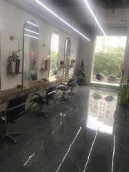 -茶发Salon·烫发染发理发