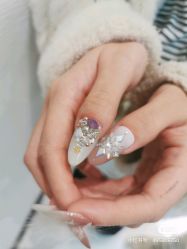 -Pink You美甲洗眉纹绣定制中心