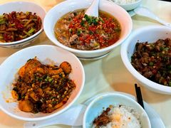 -笨罗卜浏阳菜馆(龙华鹏润达店)