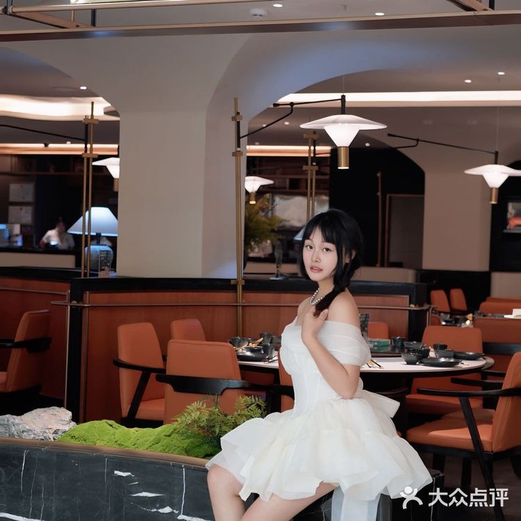 红沙大排档不踩雷海鲜，我们晚上吃的是一家海南私房菜