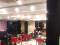 大堂-皇城根·鲁菜济南菜·吊炉烤鸭·炒鸡鱼头(济南旗舰店)
