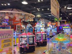 -卡通尼乐园(新达汇三林店)