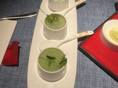 法式蒜香蜗牛-弦月窗LUNETTE BY AMANDA(复兴路店)