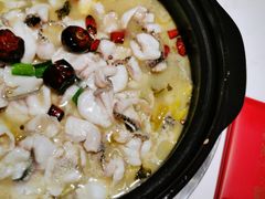 微辣酸菜鱼-周渝食惦酸菜鱼(青浦店)