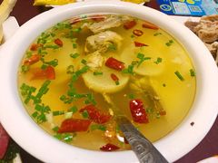 萝卜牛肉汤-吉祥圣雪藏餐