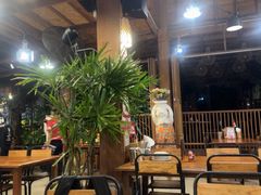-Naughty Nuri’s Phuket