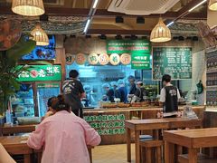 -云阿蛮云南生烫牛肉米线(奉贤路店)