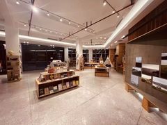 -简屋书店