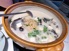 -姜君·千岛湖鱼头馆(浦东大道店)