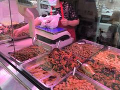 -老六素货(王顶堤店)