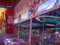 -上海JOYPOLIS环游嘉年华主题乐园