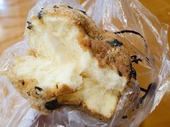 海苔小贝-寻味唐派·牛奶手撕面包(府前街店)