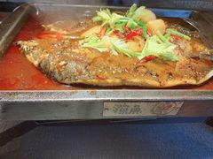-探鱼·鲜青椒爽麻烤鱼(西南商都店)