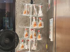 -必胜客(上海华谊新所店)