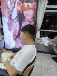 -藤野造型烫发染发