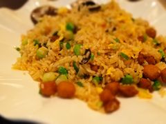 黑松露鹅肝炒饭-广州文华东方酒店·江-由辉师傅主理