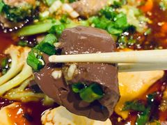 -成都你六姐·牛肉冒菜(城市集市合生汇店)