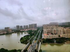 -荣誉国际酒店-云顶旋转餐厅