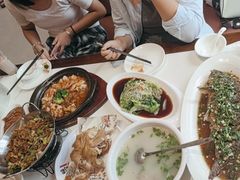 -梅利汴京烤鸭•开封豫菜地标店(东大街店)