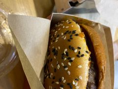 金尊肉酱安格斯厚牛堡套餐-麦当劳(静安寺店)