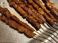 -三个大叔烤羊肉串·歌手驻唱·碳烤鲜肉(西三旗店)
