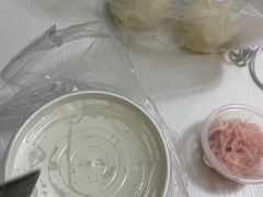 -李与白包子铺(桐梓林店)
