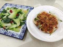 -壹阁胡羊焖饼(特色小吃街店)
