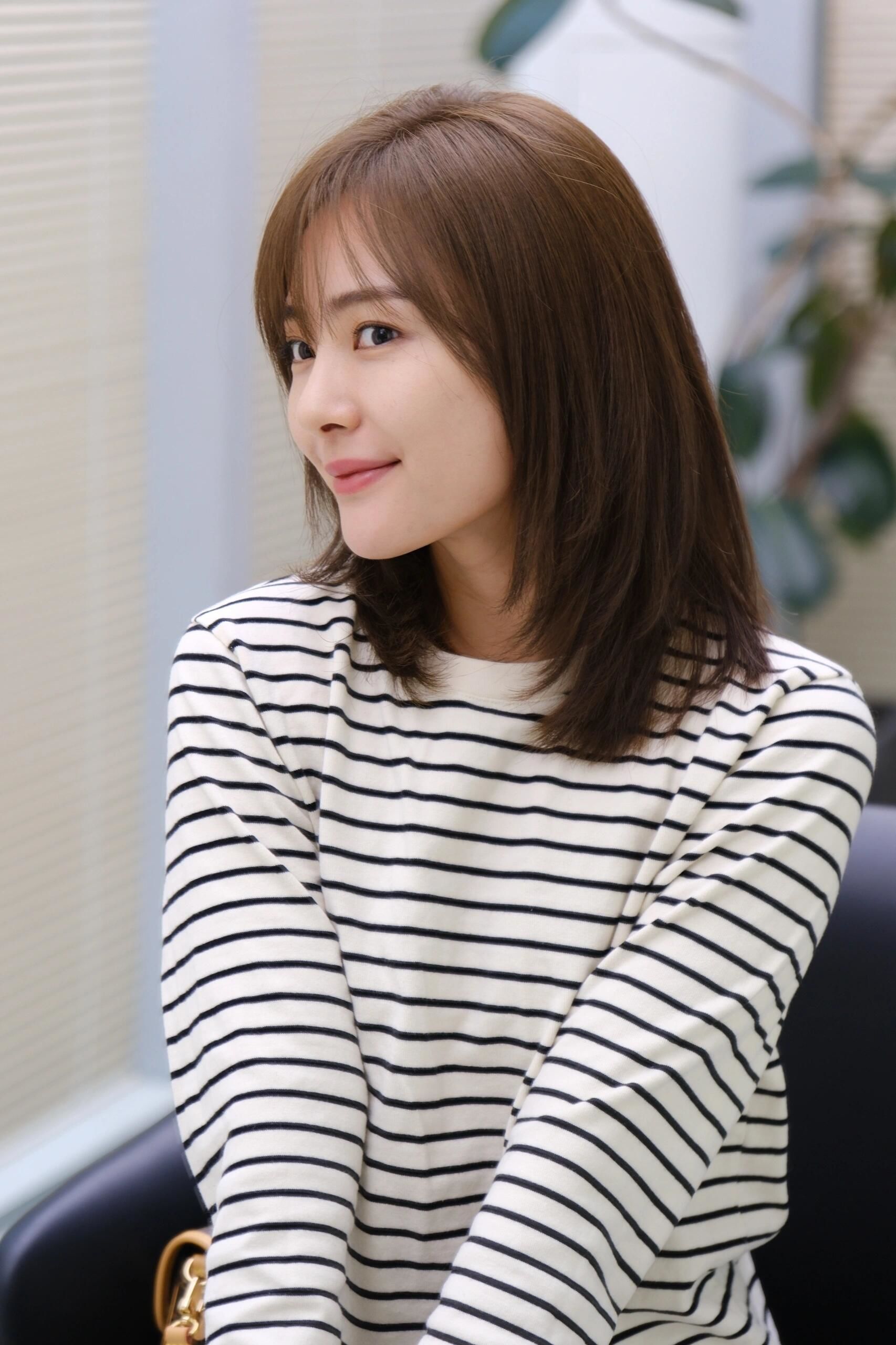 锁骨发减龄发型女生发型