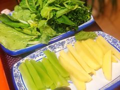 -阿鹏故事云南野生菌火锅(人民路店)
