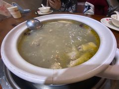 -新招鲜本地鸡窝(平凉路店)
