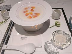-燕庭·纯燕窝·甜品下午茶(南京西路店)