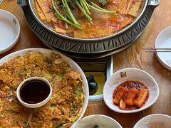 -喇喇排骨火锅·传统韩式脊骨汤(望京西园总店)