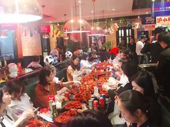 大堂-沪小胖小龙虾(淮海中路旗舰店)