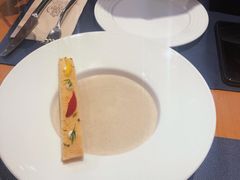 奶油蘑菇浓汤-鼎鼎西餐厅