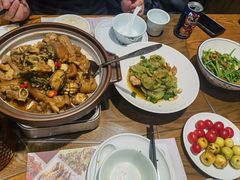 -黄泥岗·地道湖北菜(奥特莱斯店)