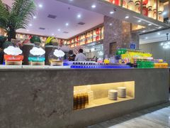 -锤头鲨毛肚海鲜烤肉自助餐厅(国购广场店)