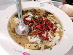 -姚姚酸菜鱼·金戈戈香港豉油鸡(喜荟城联名店)