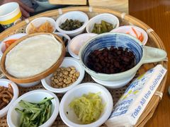 -包整·丝娃娃(一览甲秀楼风景店)