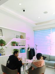 -蕾特恩专业祛痘·皮肤管理