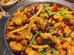 -小鱼小牛·鱼牛干锅·脆鱼火锅(世欧广场店)