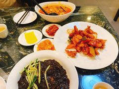 -桃园中华料理炸酱面(燕儿岛路店)