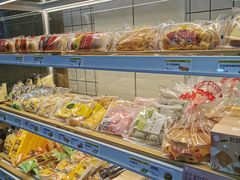 面包甜点陈列柜-一鸣真鲜奶吧(锦桂店)