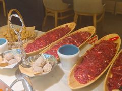 -左庭右院鲜牛肉火锅(浦江欢乐颂店)