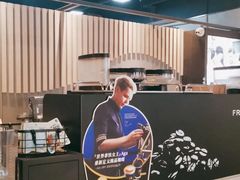 -瑞幸咖啡(龙湖北城天街北馆店)