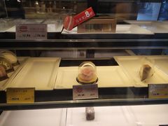 面包甜点陈列柜-麦当劳(海岸城店)