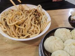 -王菊美食街·王菊面馆(总店)