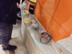 -闫家驴肉老店(华电一校店)